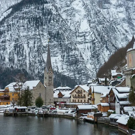 Anna Am Hallstaettersee 펜션 *