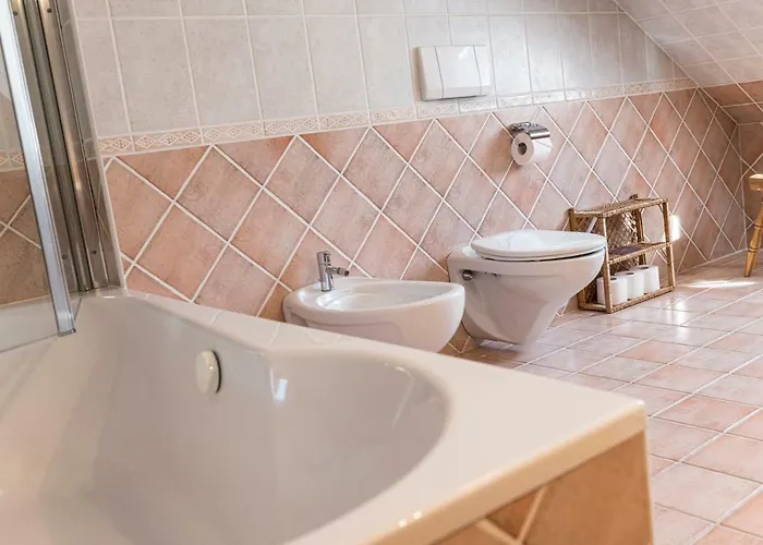 Villa Anna Grosses Haus Fuer Familien Und Gruppen Bis 10 Personen